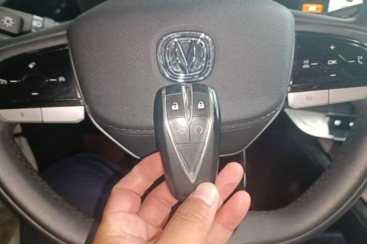 Used CHANGAN Eado 2022 PLUS Blue Whale NE 1.4T GDI DCT Prestige Edition Vehicle Key
