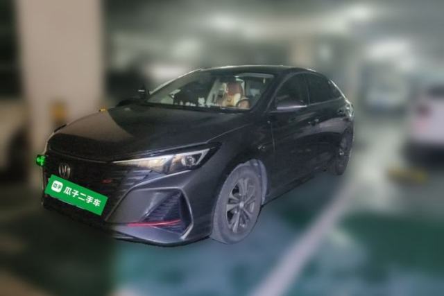 Ojetý CHANGAN Eado 2023 Changan Edition PLUS Blue Whale NE 1.4T GDI DCT Prestige Version