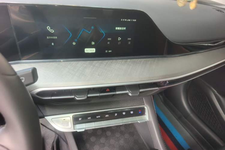 Used CHANGAN Eado 2023 Changan Edition PLUS Blue Whale NE 1.4T GDI DCT Prestige Version Audio And AC Panel