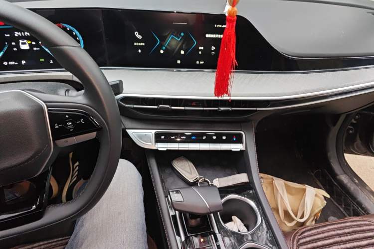 Used CHANGAN Eado 2023 Changan Edition PLUS Blue Whale NE 1.4T GDI DCT Prestige Version Audio And AC Panel