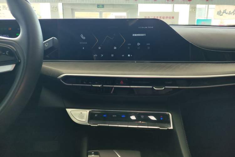 Used CHANGAN Eado 2023 Changan Edition PLUS Blue Whale NE 1.4T GDI DCT Prestige Version Audio And AC Panel