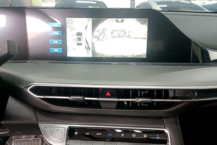 Used CHANGAN Eado 2023 Changan Edition PLUS Blue Whale NE 1.4T GDI DCT Prestige Version Audio And AC Panel