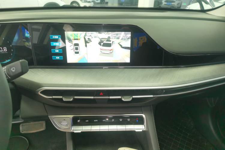 Used CHANGAN Eado 2023 Changan Edition PLUS Blue Whale NE 1.4T GDI DCT Prestige Version Audio And AC Panel