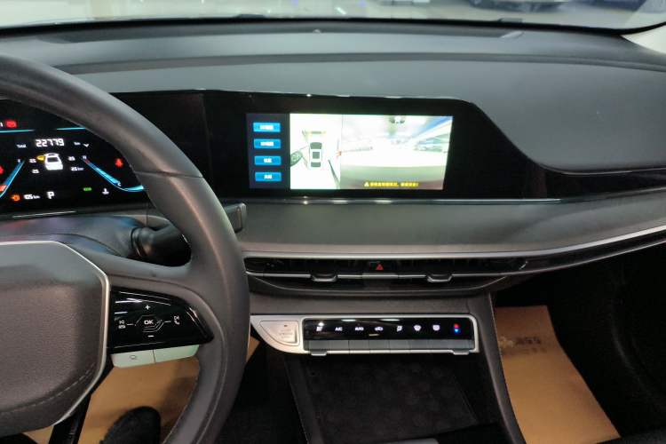 Used CHANGAN Eado 2023 Changan Edition PLUS Blue Whale NE 1.4T GDI DCT Prestige Version Audio And AC Panel