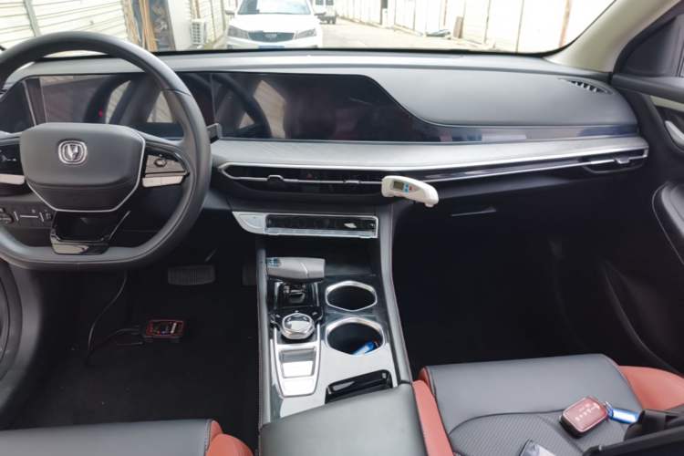 Used CHANGAN Eado 2023 Changan Edition PLUS Blue Whale NE 1.4T GDI DCT Prestige Version Audio And AC Panel