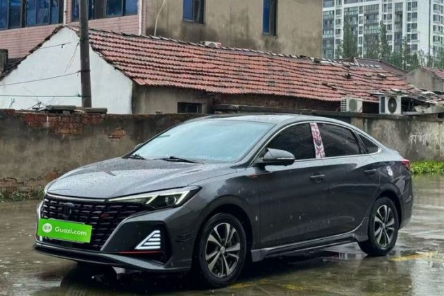 Used CHANGAN Eado 2023 Changan Edition PLUS Blue Whale NE 1.4T GDI DCT Prestige Version
