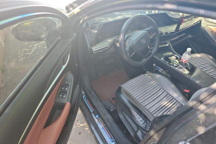 Used CHANGAN Eado 2023 Changan Edition PLUS Blue Whale NE 1.4T GDI DCT Prestige Version Driver Seat