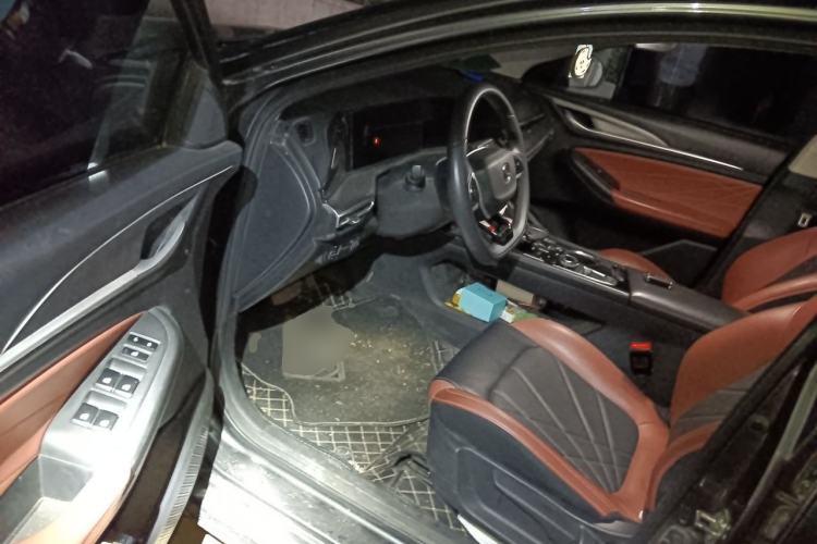 Used CHANGAN Eado 2023 Changan Edition PLUS Blue Whale NE 1.4T GDI DCT Prestige Version Driver Seat