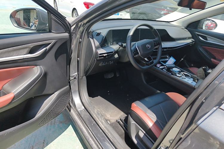 Used CHANGAN Eado 2023 Changan Edition PLUS Blue Whale NE 1.4T GDI DCT Prestige Version Driver Seat