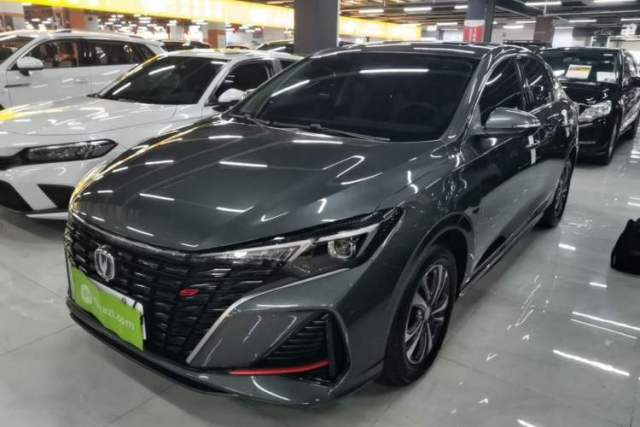 Used CHANGAN Eado 2023 Changan Edition PLUS Blue Whale NE 1.4T GDI DCT Prestige Version