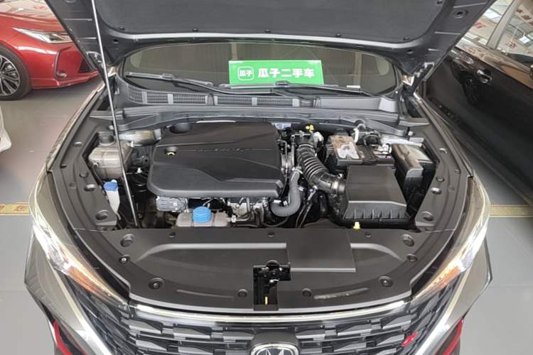 Used CHANGAN Eado 2023 Changan Edition PLUS Blue Whale NE 1.4T GDI DCT Prestige Version Engine Bay