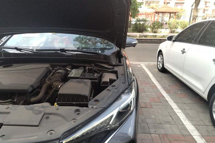 Used CHANGAN Eado 2023 Changan Edition PLUS Blue Whale NE 1.4T GDI DCT Prestige Version Engine Bay Left