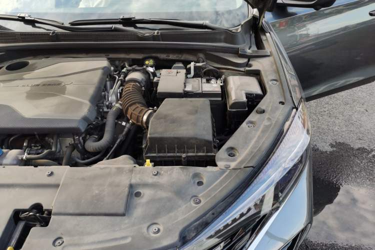 Used CHANGAN Eado 2023 Changan Edition PLUS Blue Whale NE 1.4T GDI DCT Prestige Version Engine Bay Left