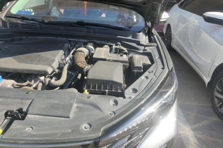 Used CHANGAN Eado 2023 Changan Edition PLUS Blue Whale NE 1.4T GDI DCT Prestige Version Engine Bay Left