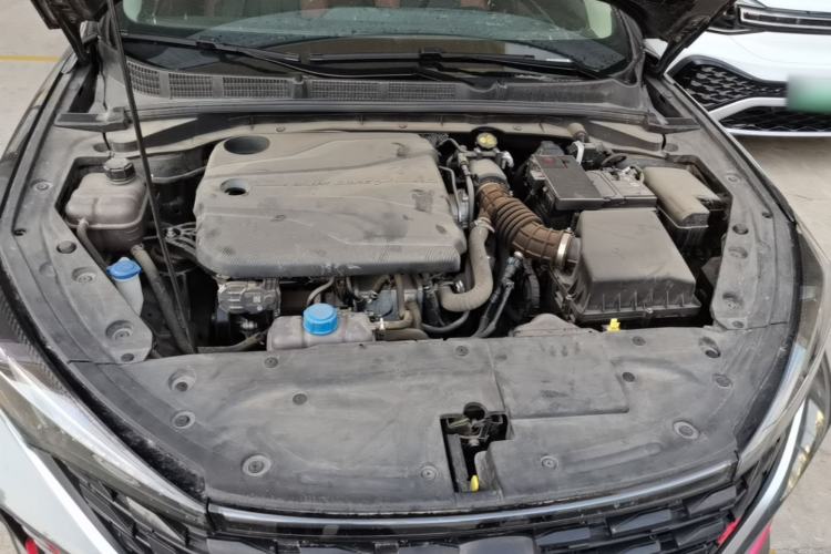 Used CHANGAN Eado 2023 Changan Edition PLUS Blue Whale NE 1.4T GDI DCT Prestige Version Engine Bay