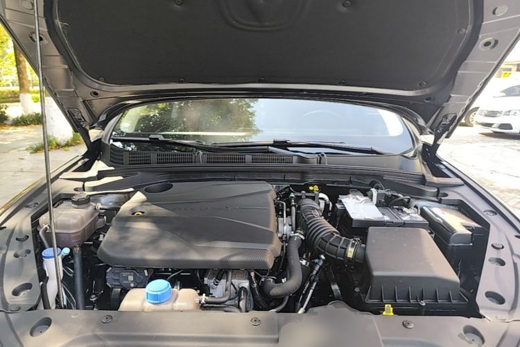 Used CHANGAN Eado 2023 Changan Edition PLUS Blue Whale NE 1.4T GDI DCT Prestige Version Engine Bay