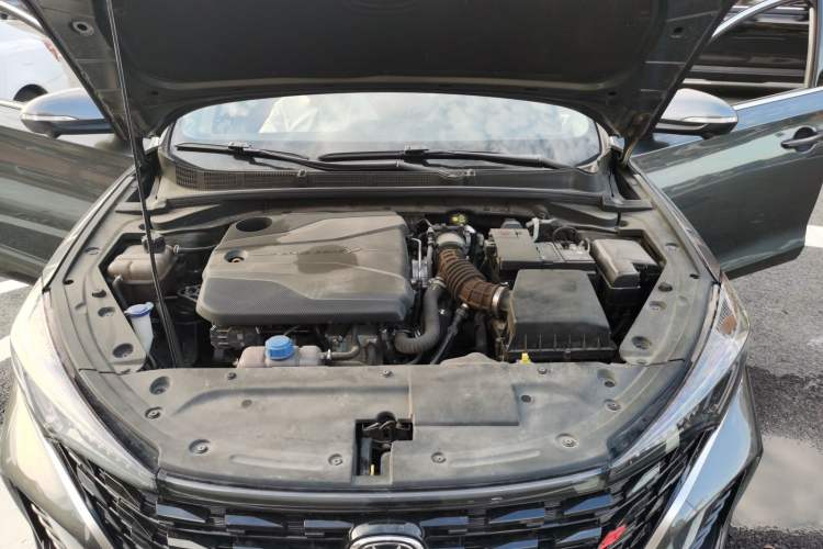 Used CHANGAN Eado 2023 Changan Edition PLUS Blue Whale NE 1.4T GDI DCT Prestige Version Engine Bay