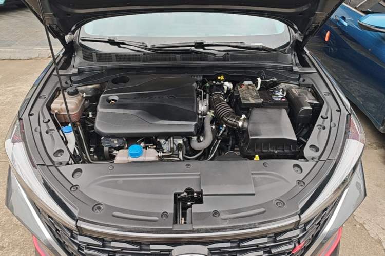 Used CHANGAN Eado 2023 Changan Edition PLUS Blue Whale NE 1.4T GDI DCT Prestige Version Engine Bay