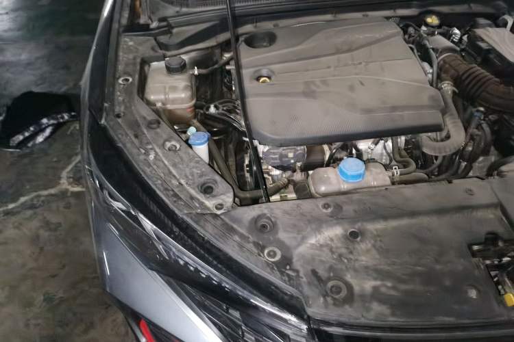 Used CHANGAN Eado 2023 Changan Edition PLUS Blue Whale NE 1.4T GDI DCT Prestige Version Engine Bay Right