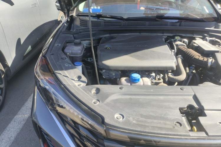 Used CHANGAN Eado 2023 Changan Edition PLUS Blue Whale NE 1.4T GDI DCT Prestige Version Engine Bay Right