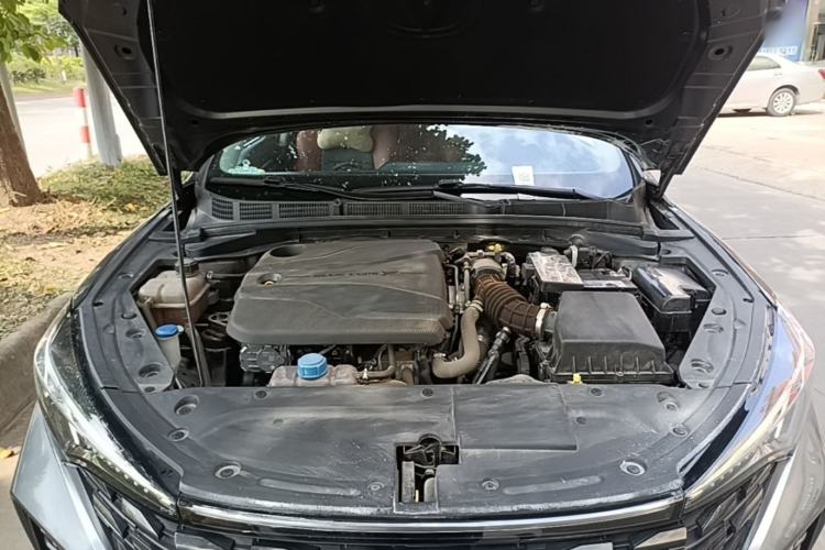 Used CHANGAN Eado 2023 Changan Edition PLUS Blue Whale NE 1.4T GDI DCT Prestige Version Engine Bay