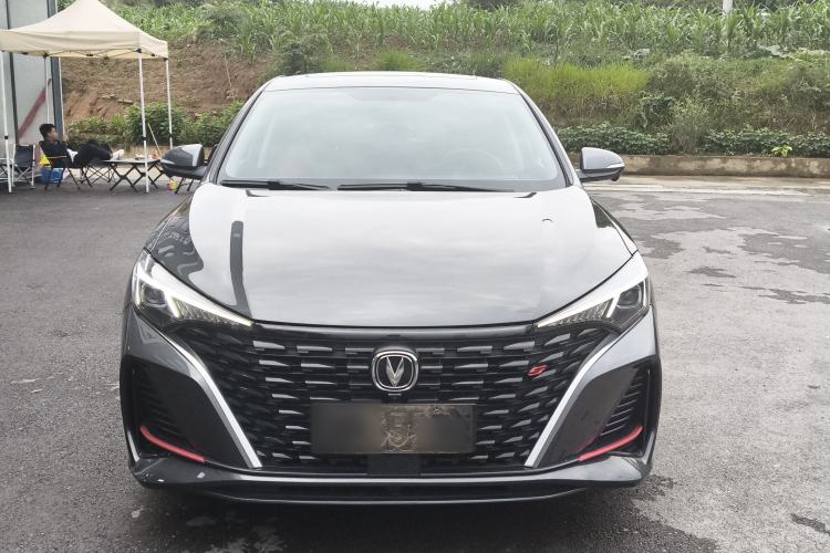 Used CHANGAN Eado 2023 Changan Edition PLUS Blue Whale NE 1.4T GDI DCT Prestige Version Exterior 1