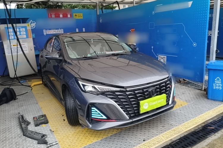 Used CHANGAN Eado 2023 Changan Edition PLUS Blue Whale NE 1.4T GDI DCT Prestige Version Exterior 1