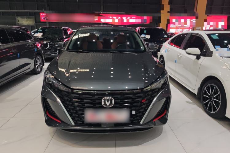 Used CHANGAN Eado 2023 Changan Edition PLUS Blue Whale NE 1.4T GDI DCT Prestige Version Exterior 1