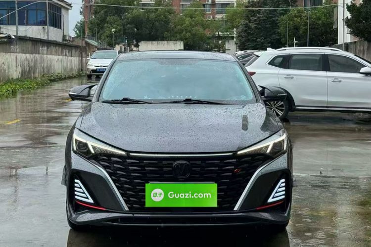 Used CHANGAN Eado 2023 Changan Edition PLUS Blue Whale NE 1.4T GDI DCT Prestige Version Exterior 12