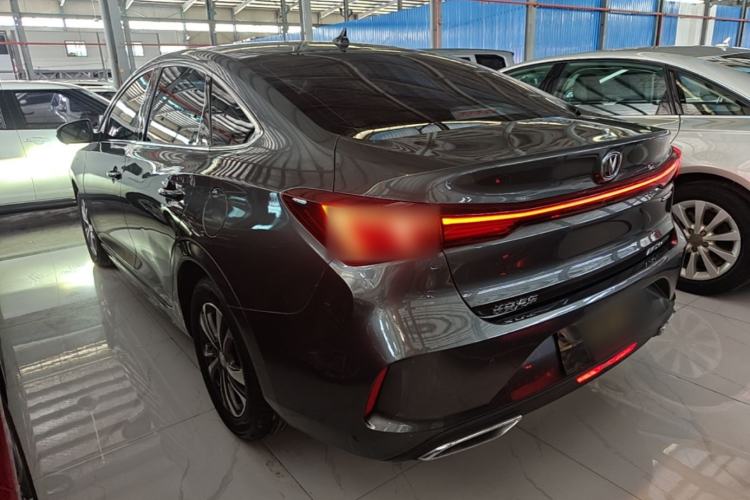 Used CHANGAN Eado 2023 Changan Edition PLUS Blue Whale NE 1.4T GDI DCT Prestige Version Exterior 2