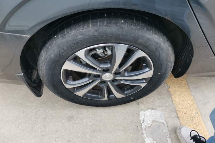Used CHANGAN Eado 2023 Changan Edition PLUS Blue Whale NE 1.4T GDI DCT Prestige Version Exterior 2