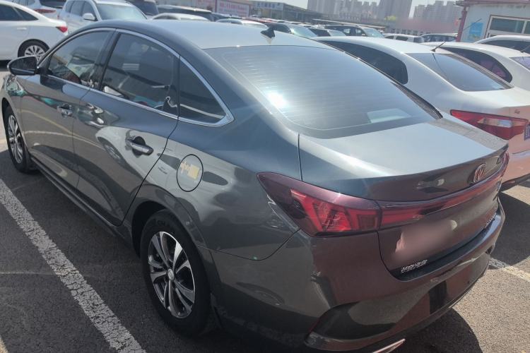 Used CHANGAN Eado 2023 Changan Edition PLUS Blue Whale NE 1.4T GDI DCT Prestige Version Exterior 2