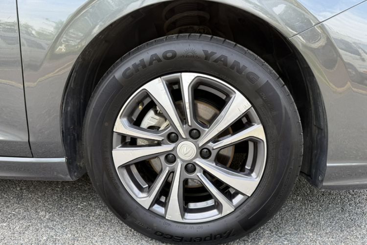Used CHANGAN Eado 2023 Changan Edition PLUS Blue Whale NE 1.4T GDI DCT Prestige Version Exterior 2