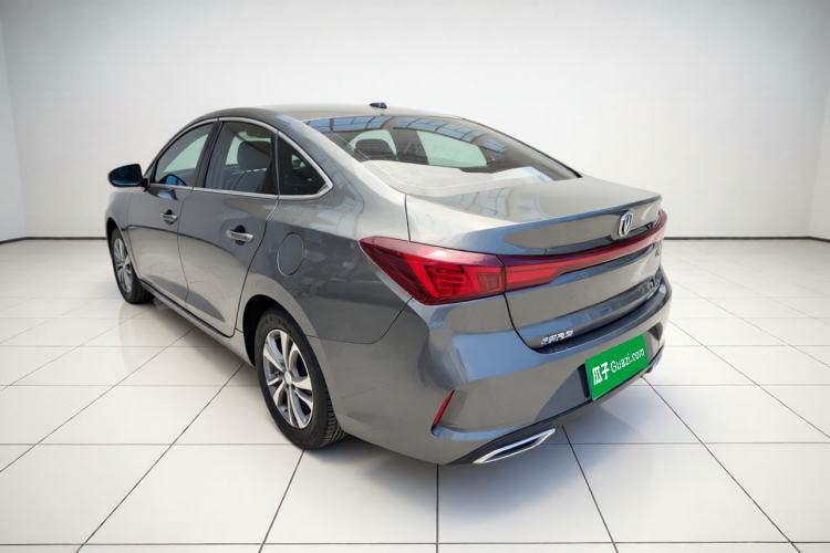 Used CHANGAN Eado 2023 Changan Edition PLUS Blue Whale NE 1.4T GDI DCT Prestige Version Exterior 3