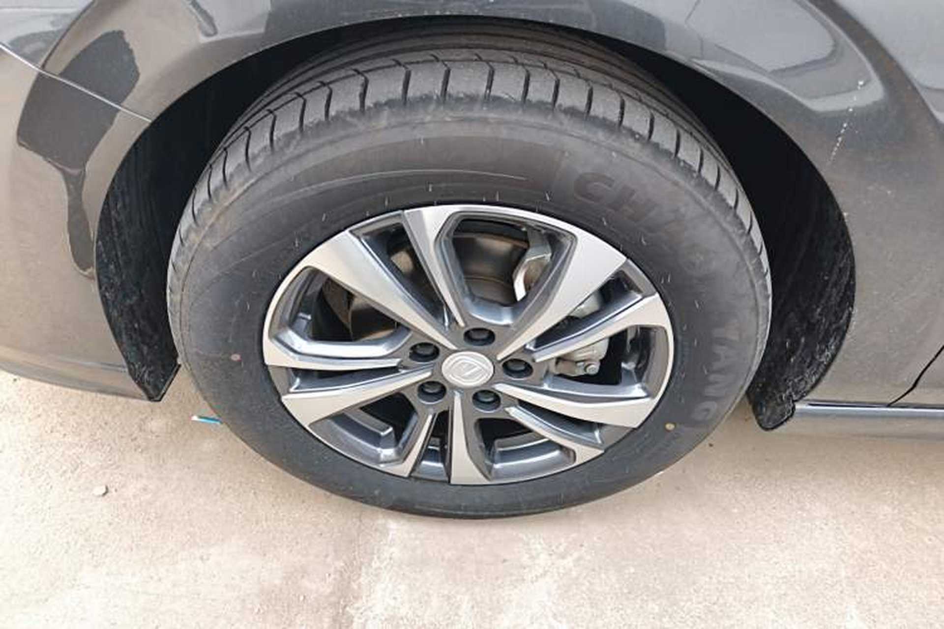 Used CHANGAN Eado 2023 Changan Edition PLUS Blue Whale NE 1.4T GDI DCT Prestige Version Exterior 4