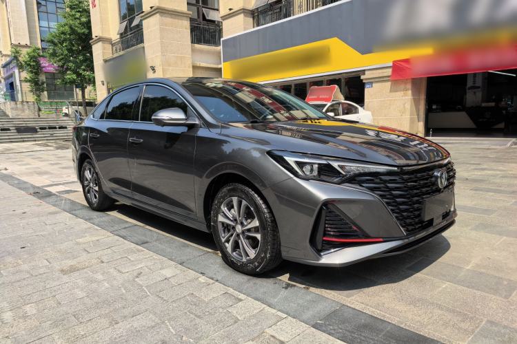 Used CHANGAN Eado 2023 Changan Edition PLUS Blue Whale NE 1.4T GDI DCT Prestige Version Exterior 5