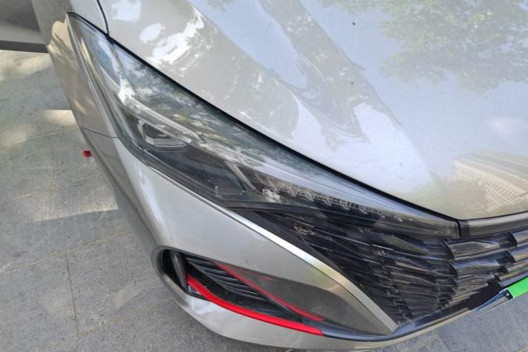 Used CHANGAN Eado 2023 Changan Edition PLUS Blue Whale NE 1.4T GDI DCT Prestige Version Exterior 6