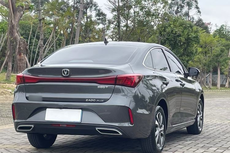 Used CHANGAN Eado 2023 Changan Edition PLUS Blue Whale NE 1.4T GDI DCT Prestige Version Exterior 7