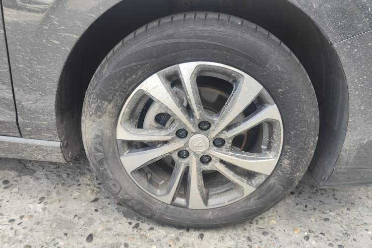 Used CHANGAN Eado 2023 Changan Edition PLUS Blue Whale NE 1.4T GDI DCT Prestige Version Exterior 7