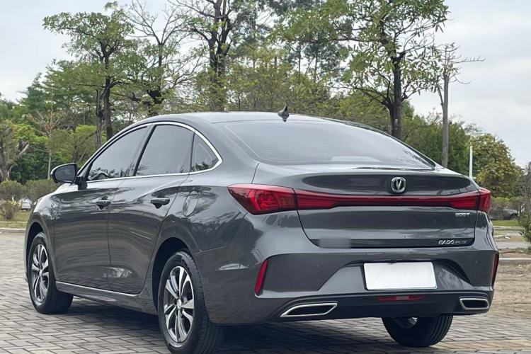 Used CHANGAN Eado 2023 Changan Edition PLUS Blue Whale NE 1.4T GDI DCT Prestige Version Exterior 9