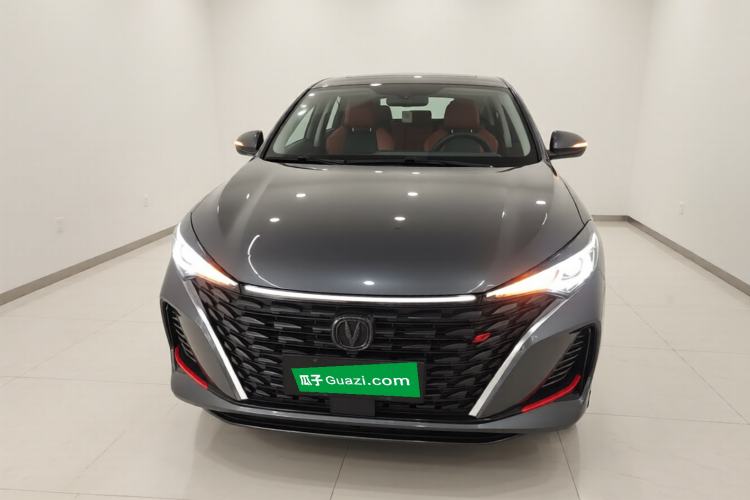 Used CHANGAN Eado 2023 Changan Edition PLUS Blue Whale NE 1.4T GDI DCT Prestige Version Front