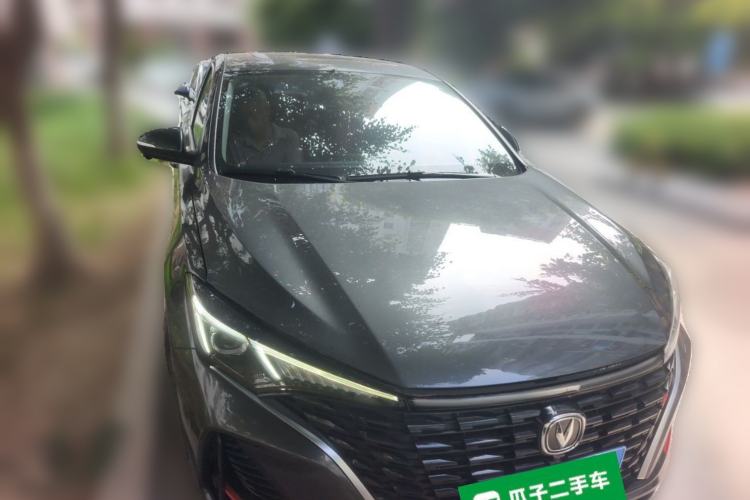 Used CHANGAN Eado 2023 Changan Edition PLUS Blue Whale NE 1.4T GDI DCT Prestige Version Front
