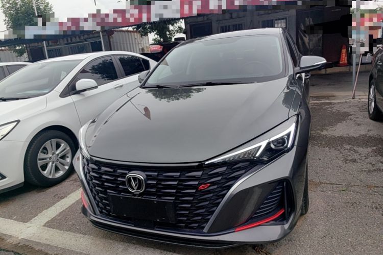 Used CHANGAN Eado 2023 Changan Edition PLUS Blue Whale NE 1.4T GDI DCT Prestige Version Front