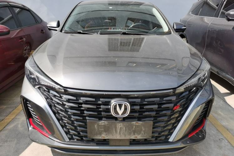 Used CHANGAN Eado 2023 Changan Edition PLUS Blue Whale NE 1.4T GDI DCT Prestige Version Front