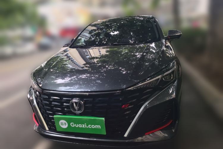 Used CHANGAN Eado 2023 Changan Edition PLUS Blue Whale NE 1.4T GDI DCT Prestige Version Front