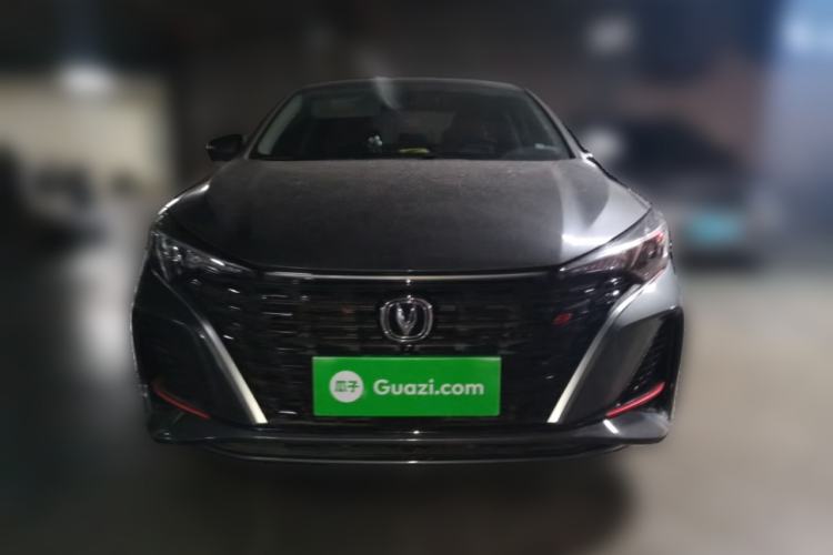Used CHANGAN Eado 2023 Changan Edition PLUS Blue Whale NE 1.4T GDI DCT Prestige Version Front