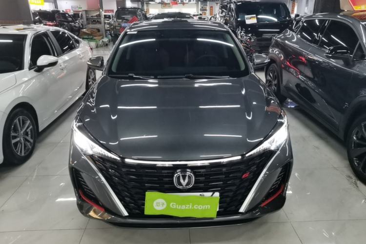 Used CHANGAN Eado 2023 Changan Edition PLUS Blue Whale NE 1.4T GDI DCT Prestige Version Front