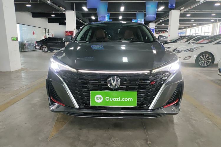 Used CHANGAN Eado 2023 Changan Edition PLUS Blue Whale NE 1.4T GDI DCT Prestige Version Front