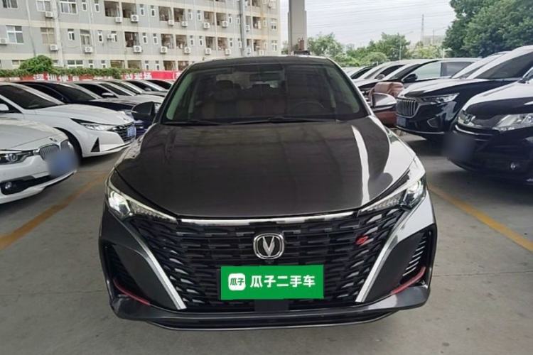 Used CHANGAN Eado 2023 Changan Edition PLUS Blue Whale NE 1.4T GDI DCT Prestige Version Front