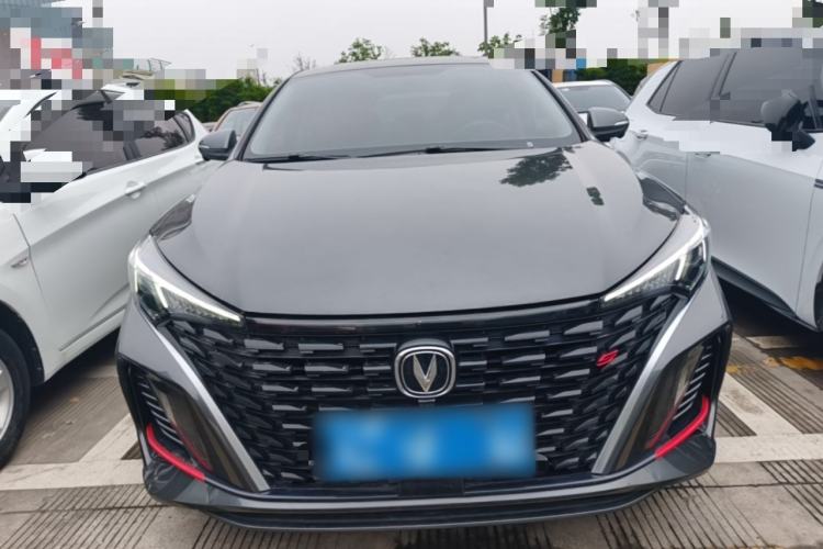 Used CHANGAN Eado 2023 Changan Edition PLUS Blue Whale NE 1.4T GDI DCT Prestige Version Front